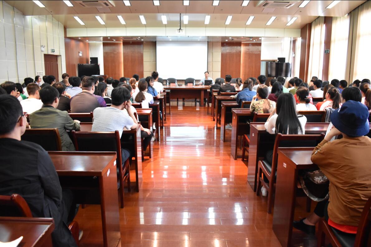 互联网学院1.jpg