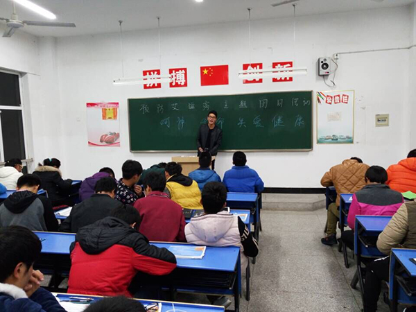 QQ图片20151130110004.jpg