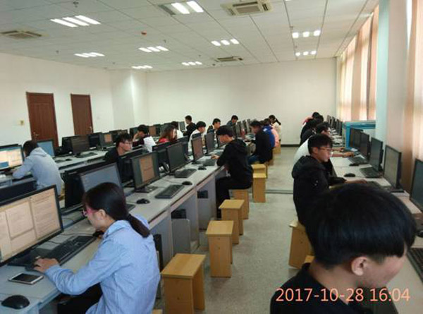 信息工程系成功举办第三届技能大赛“移动互联网应用软件开发”竞赛