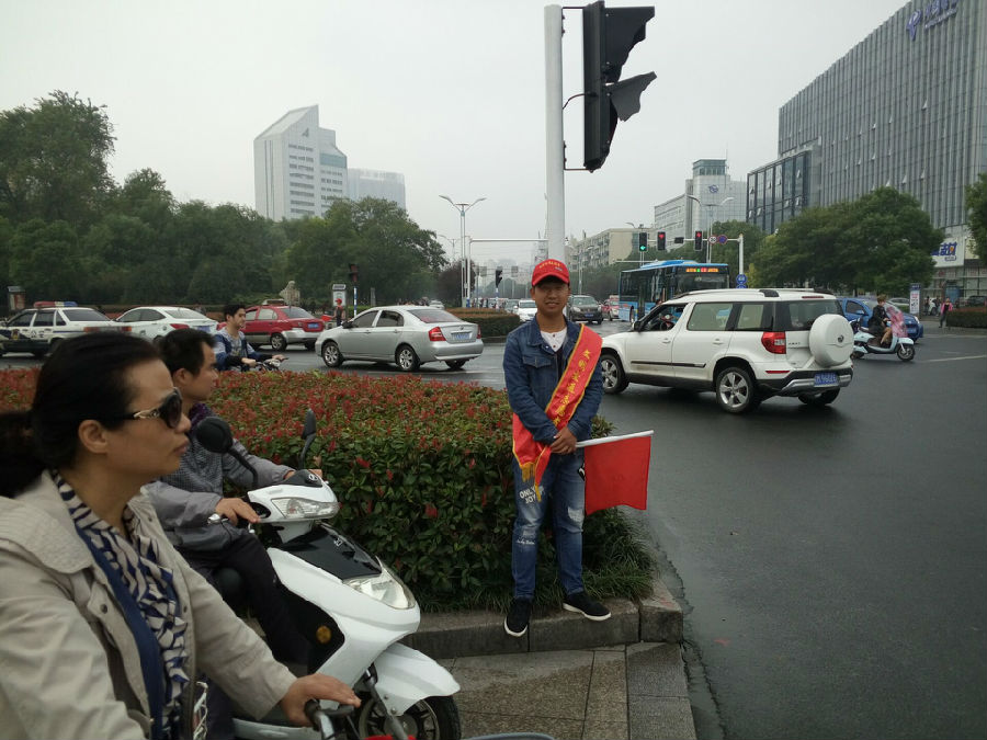 QQ图片20161009012401.jpg