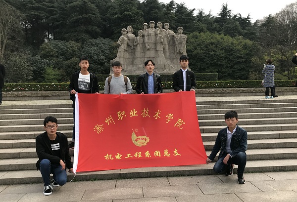 QQ图片20170406163941.jpg