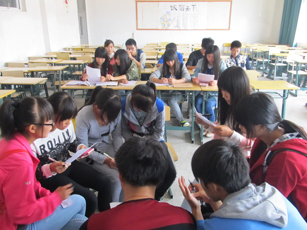 信息工程系学生会招新工作圆满完成