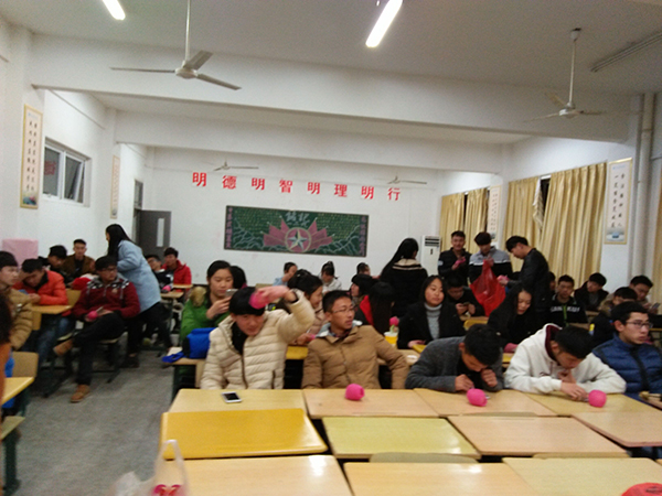 QQ图片20151225220058.jpg